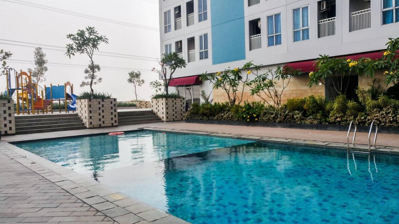 Comfortable Studio Apartment Grand Dhika City By Travelio Bekasi Exterior photo